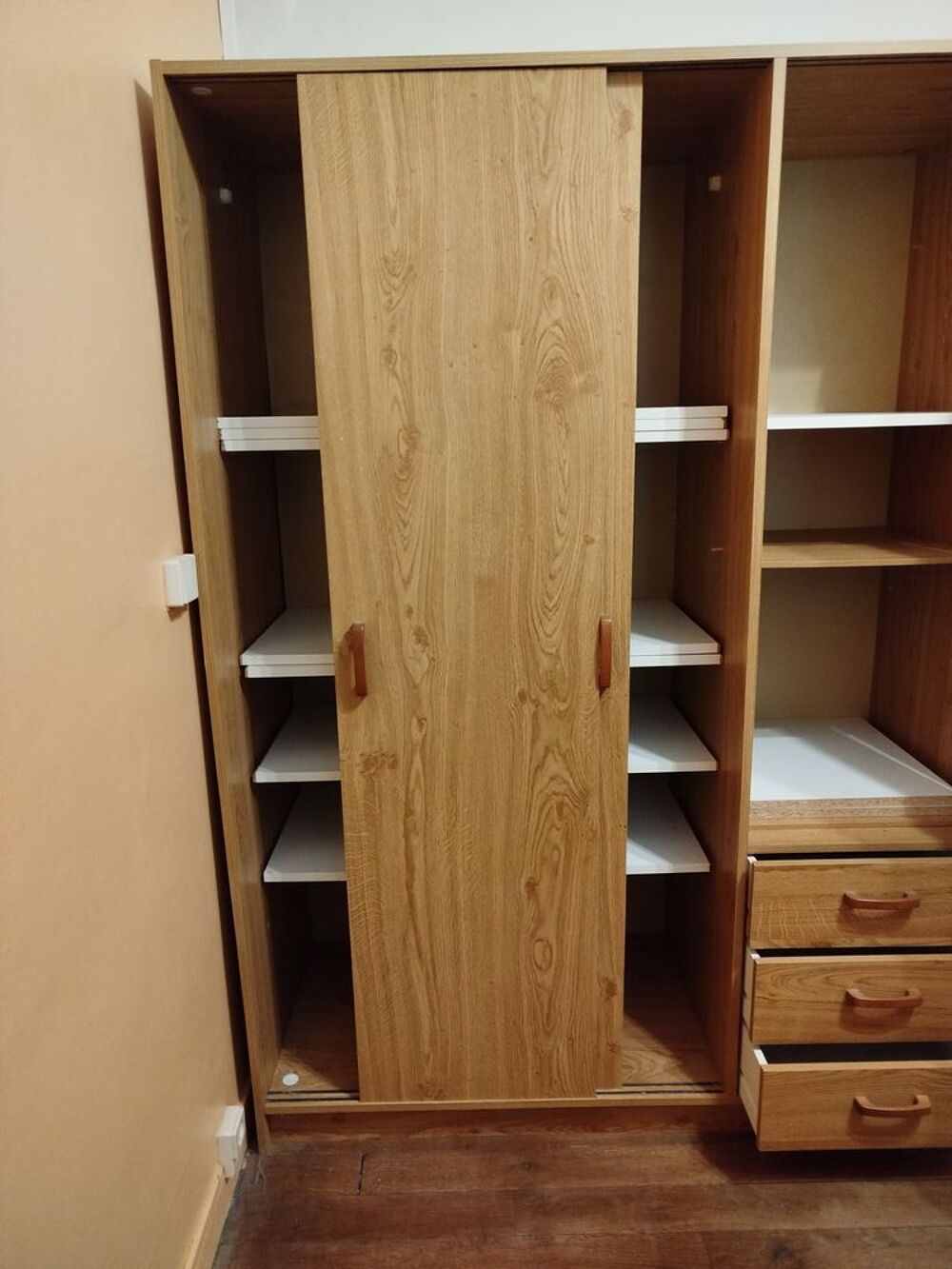 Armoire/Penderie 3 portes + 3 tiroirs marron clair Meubles