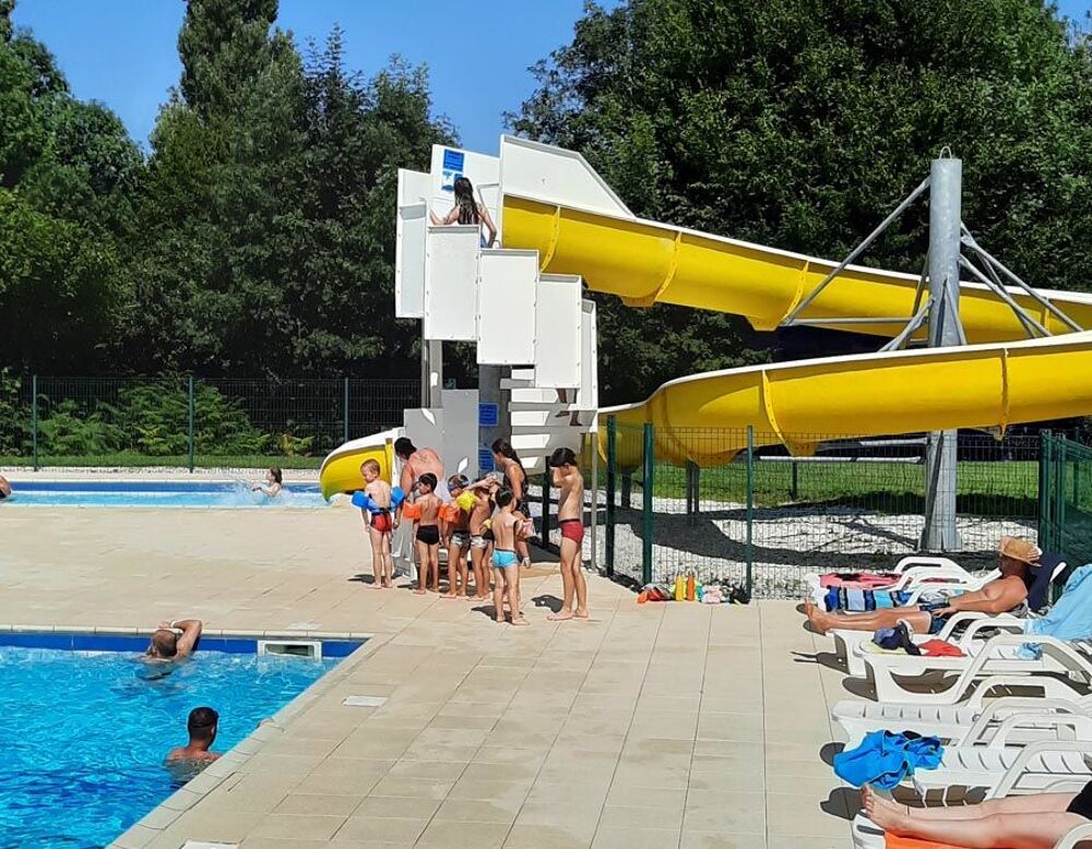   PROMO Tipi insolite meubl 4  6 pers. Camping 4* au bord d'un grand lac avec piscine et prs du Puy du Fou Poitou-Charentes, Secondigny (79130)