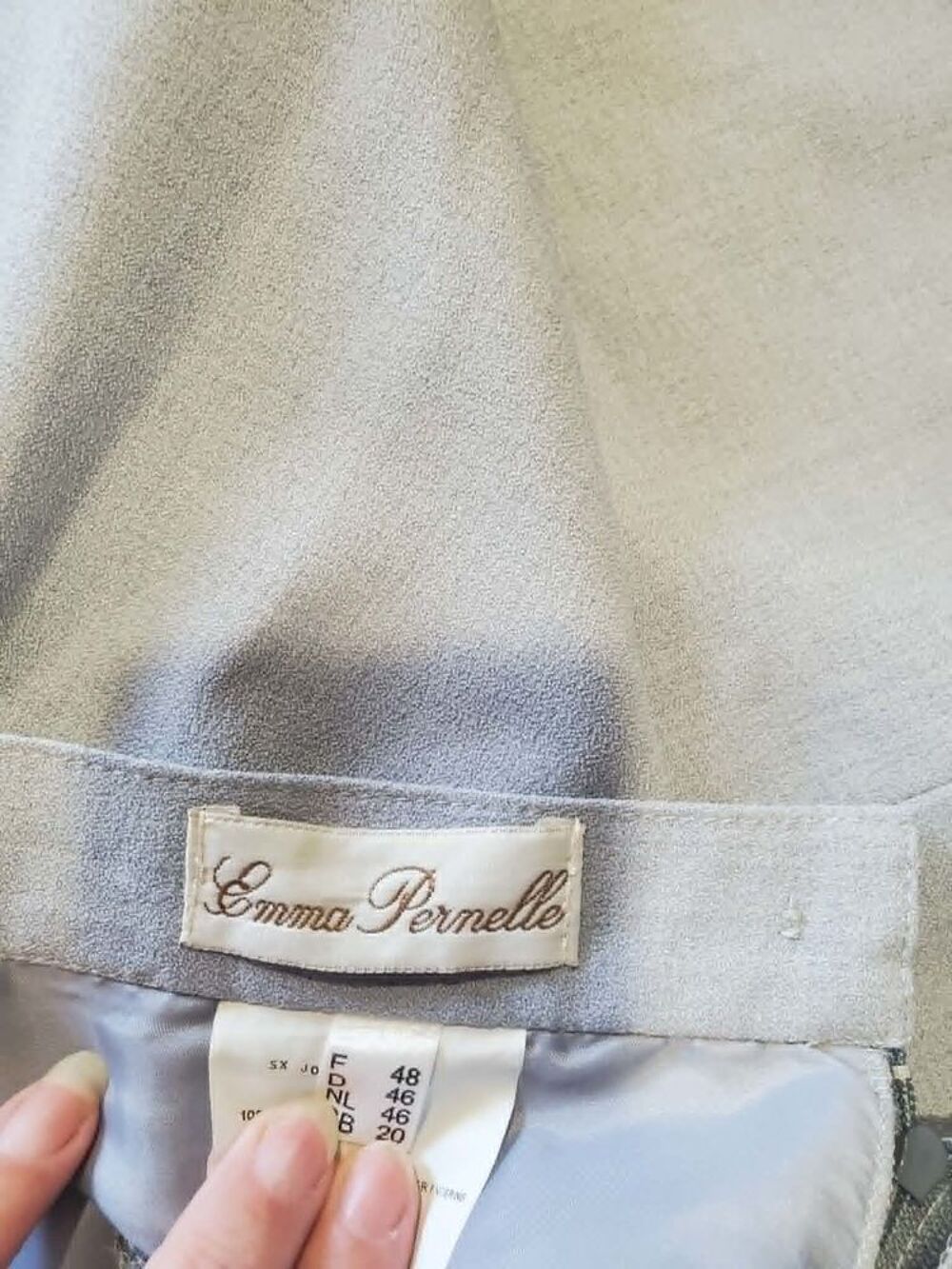 JUPE GRIS PALE EMMA PERNELLE T48 Vêtements
