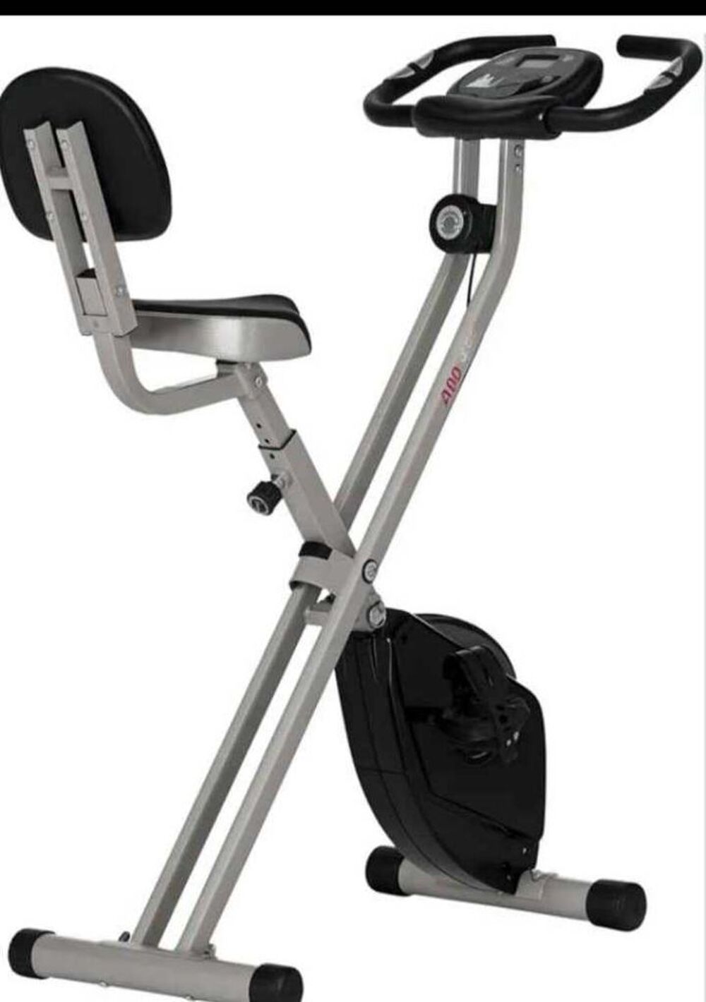VELO D'APPARTEMENT NEUF Vélos