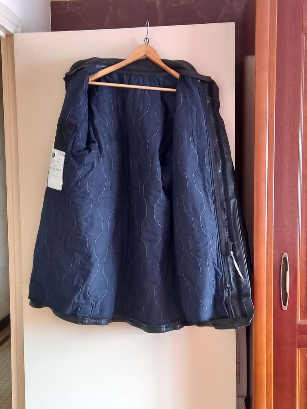 Veste cuir noire de travail , sapeur pompier tr&egrave;s solide Vêtements