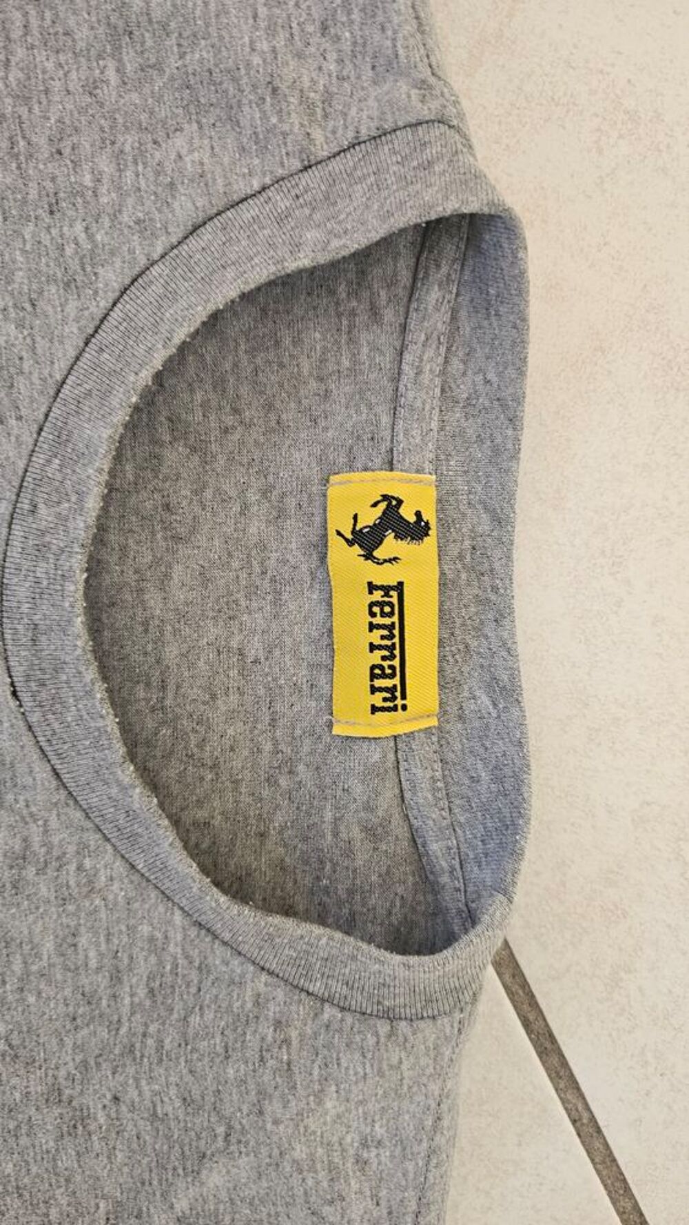 T-shirt Ferrari Vêtements
