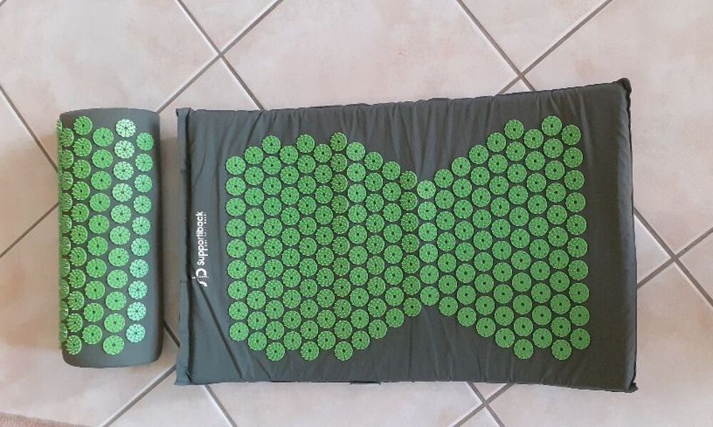 tapis et oreiller d'acupressio Sports