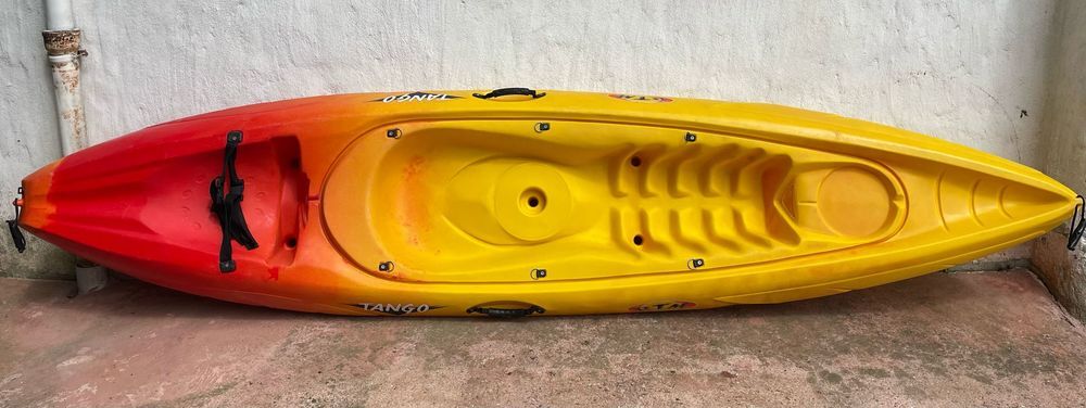 Kayak Tr&egrave;s bonne affaire Sports