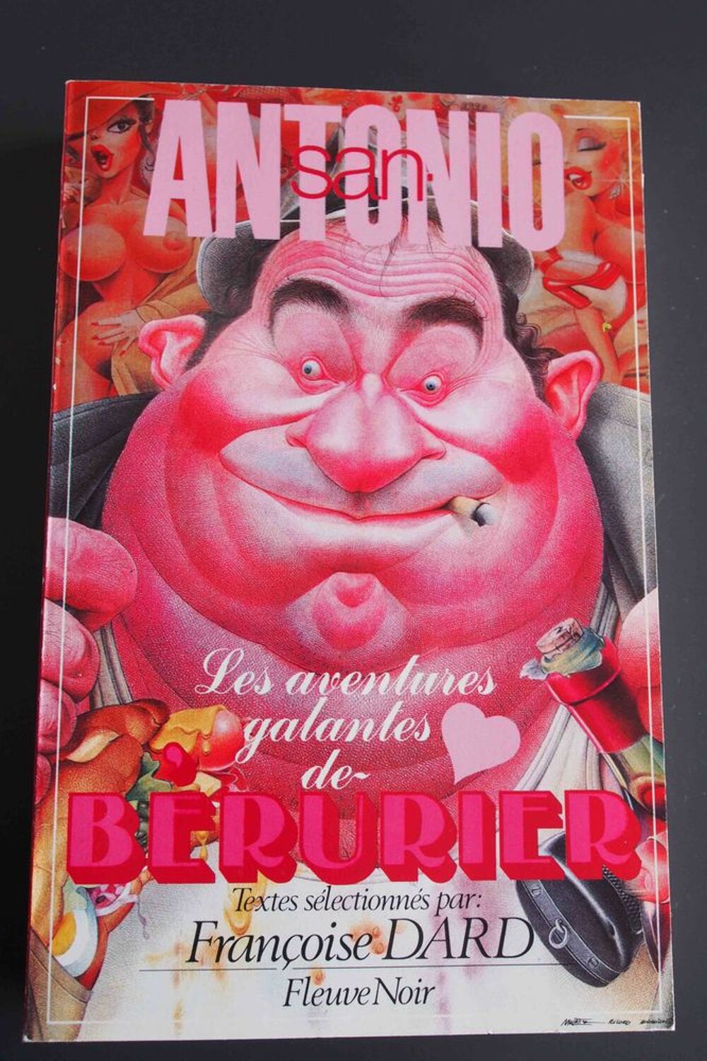 Les aventures galantes de San Antonio, Livres et BD