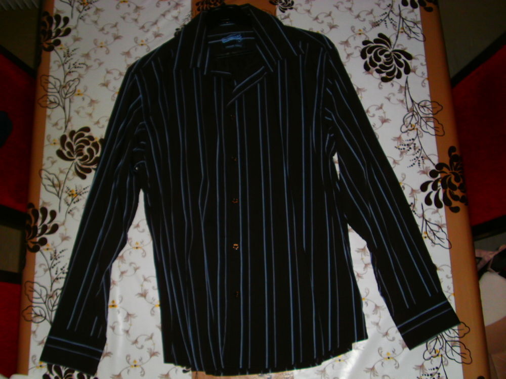 chemises homme L comme neuve a 5 euro l:une Vêtements