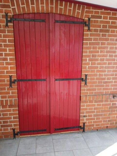 Volets bois pour porte-fen�tres 60 Guarbecque (62)