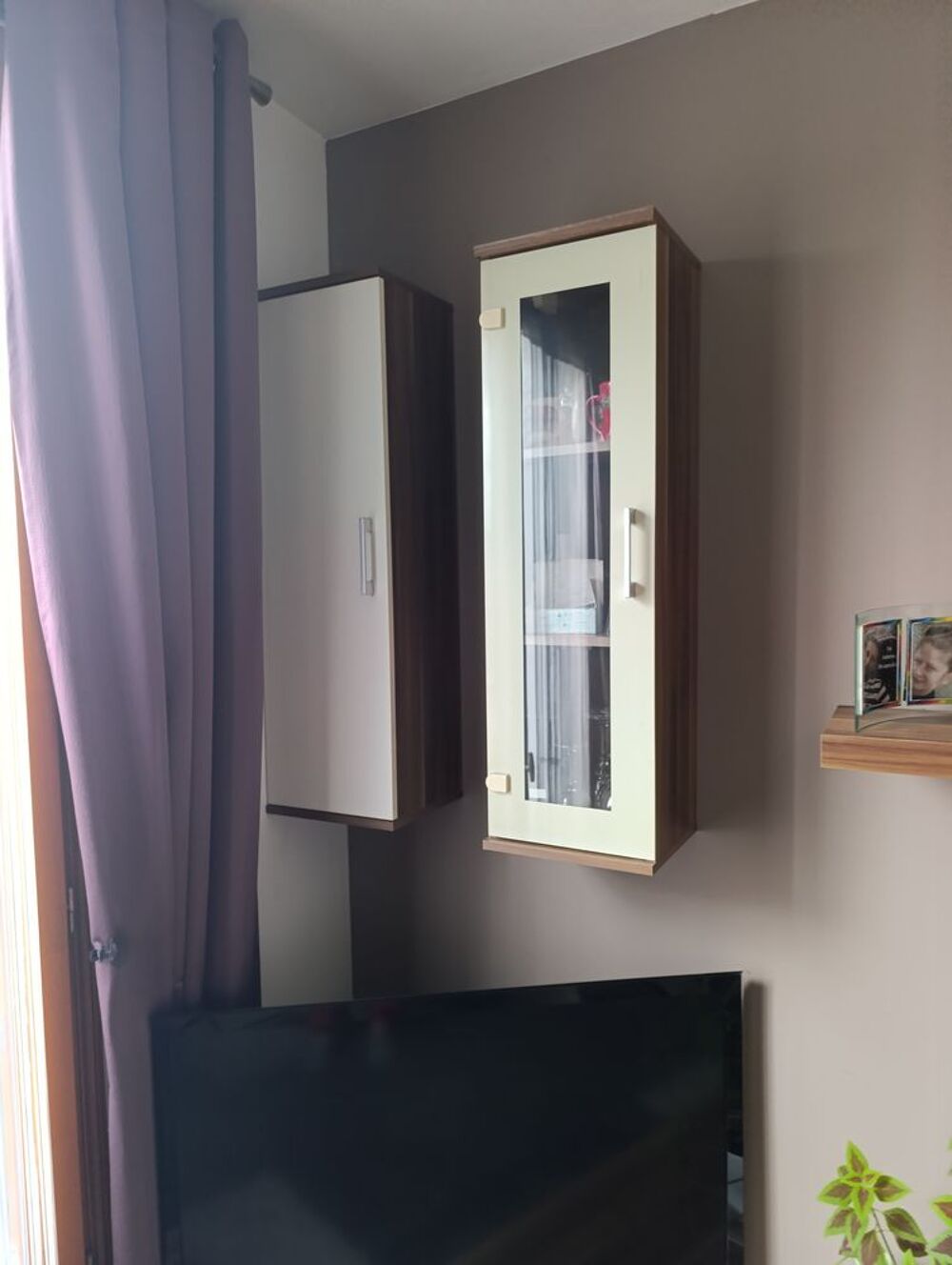 Meuble salon.
Meubles