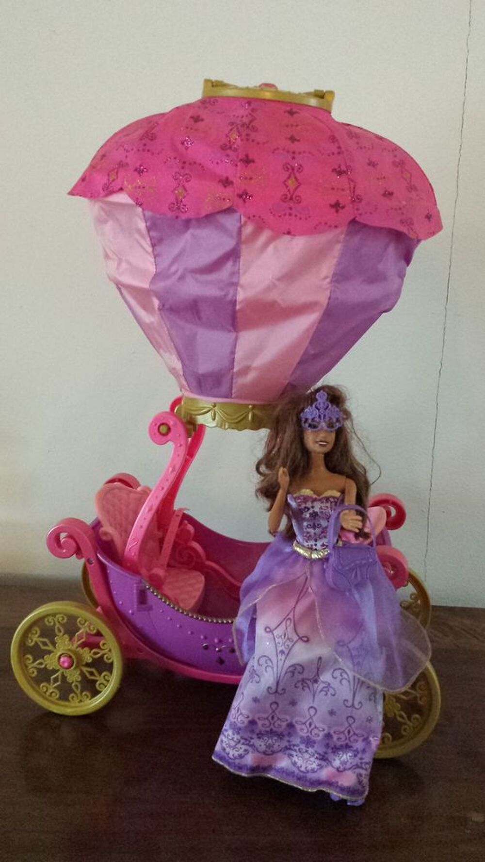 barbie et son carrosse montgolfiere Jeux / jouets