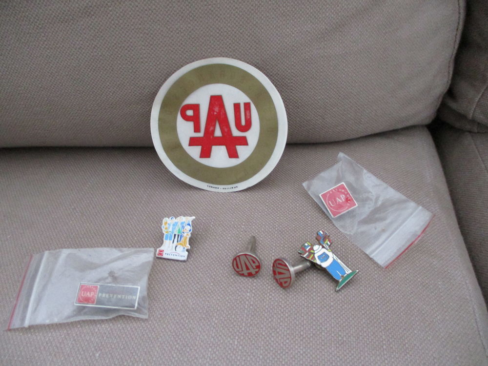 OBJETS PUBLICITAIRES (1950 / 1980) UAP /AUBADE 