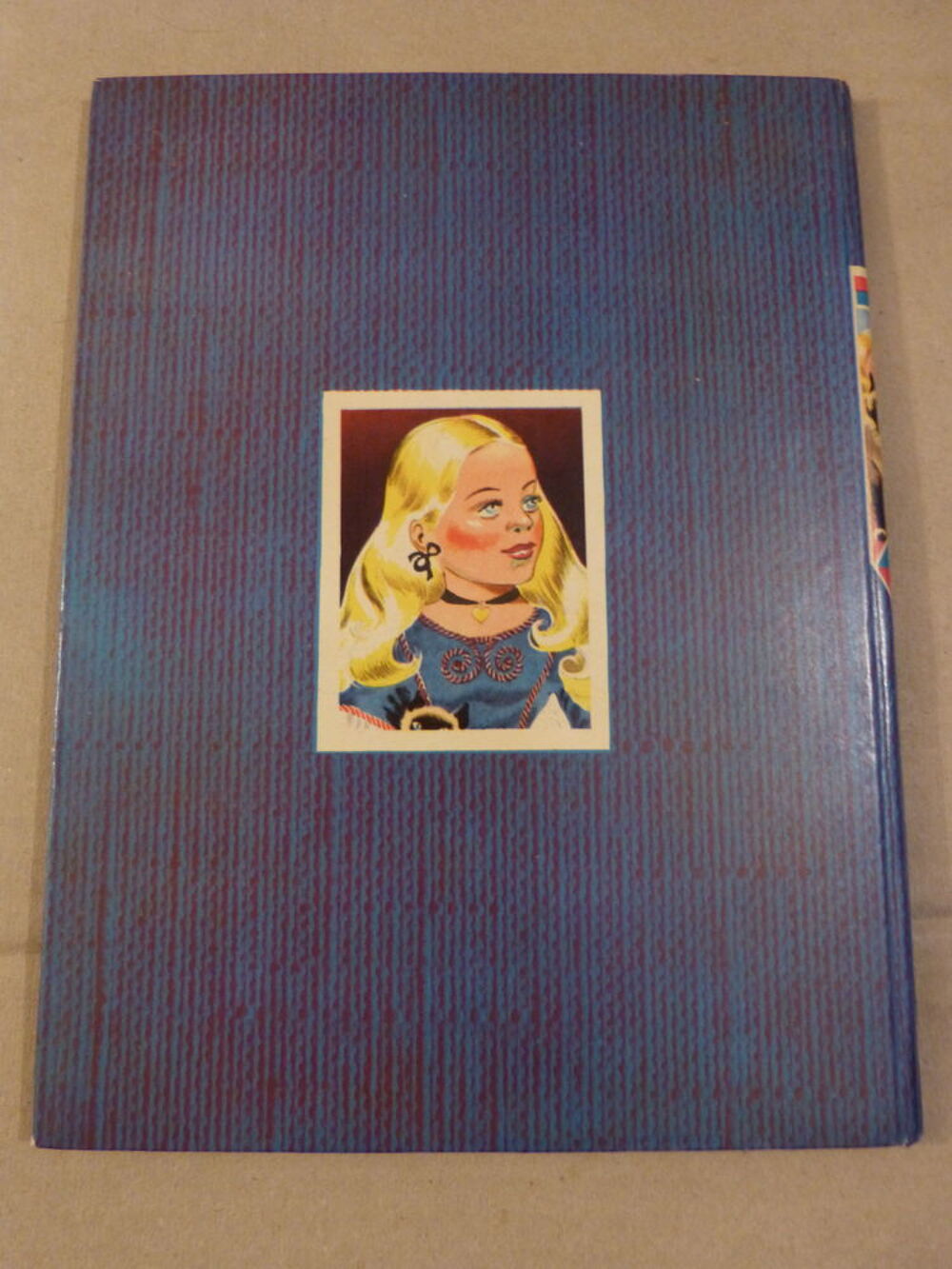 HILDE AUX CHEVEUX D OR Livres et BD