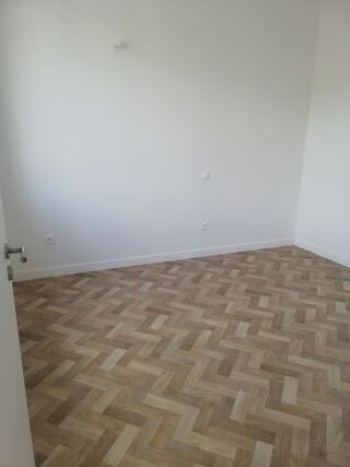  Appartement à louer 3 pièces 70 m²