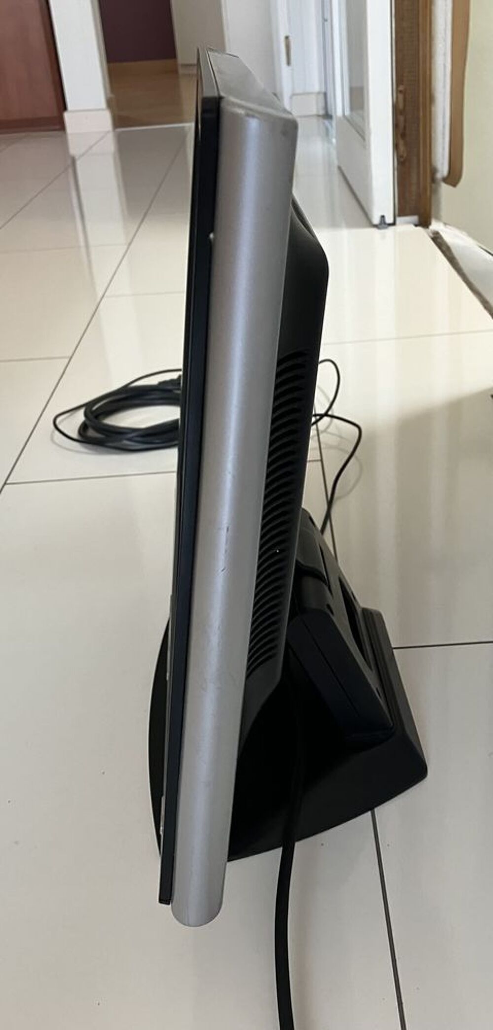 Ecran d'ordinateur, LDLC, 17"= 43 cm en diagonale Matériel informatique