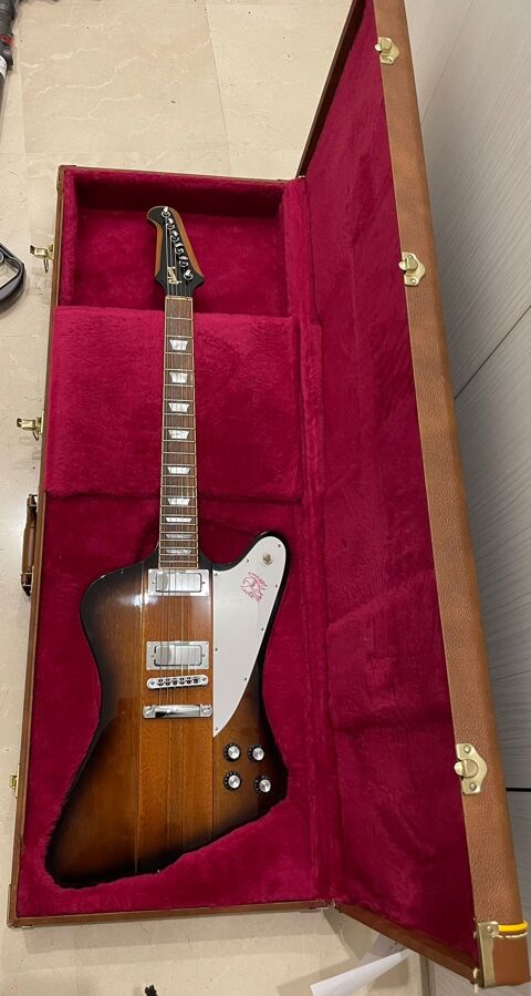 Guitar - Thunderbird made my gibson - 1600EUR 1500 Carros (06)