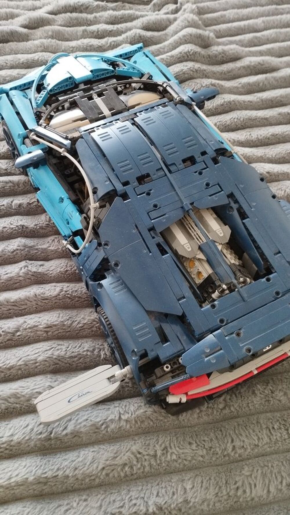 LEGO technic Bugatti chiron 42083 Jeux / jouets