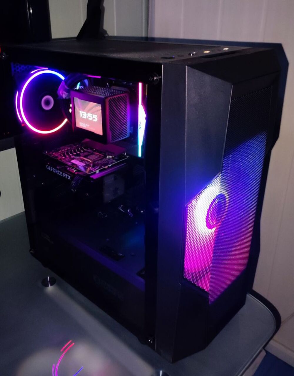 PC Gamers haut de gamme( Neuf)-I7 13700KF-RTX 4060 TI -SSD 5 Matériel informatique