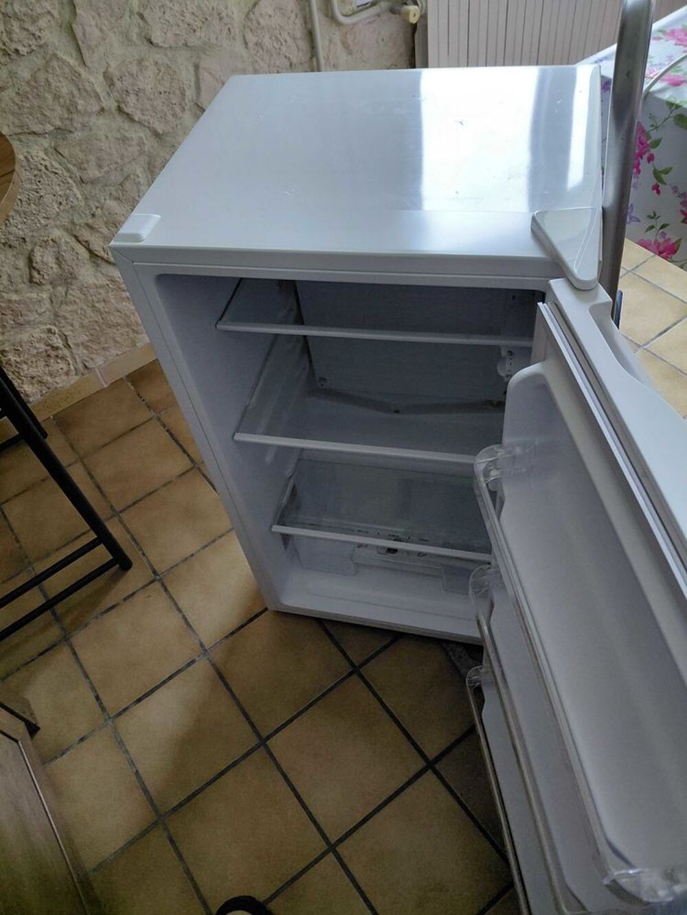 frigo tabletop marque neuf utiliser 1 mois 2 ann&eacute;e Electrom�nager