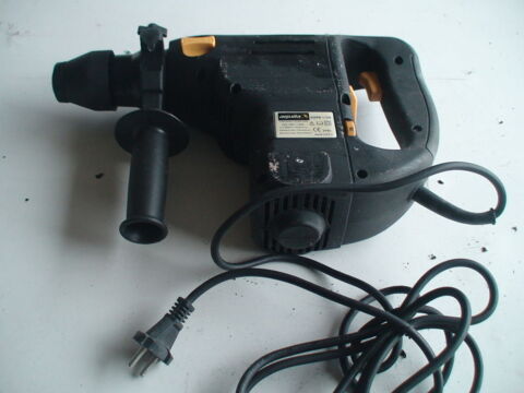 perforateur neuf de marque aquila 80 Coutras (33)