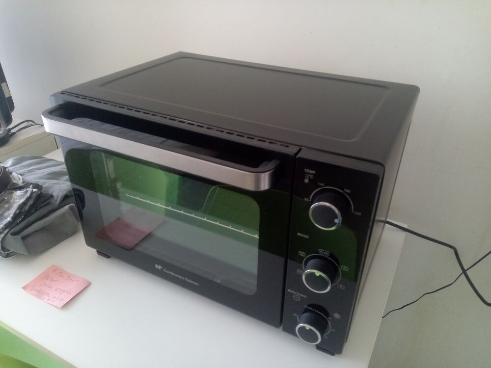 four continental eddisson 35 litres noir &eacute;tat neuf Electromnager