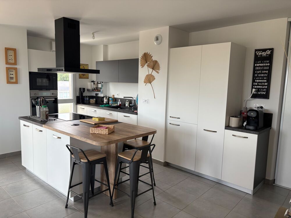 Vente Appartement grand appartement récent sur Tours proche de ST CYR Tours