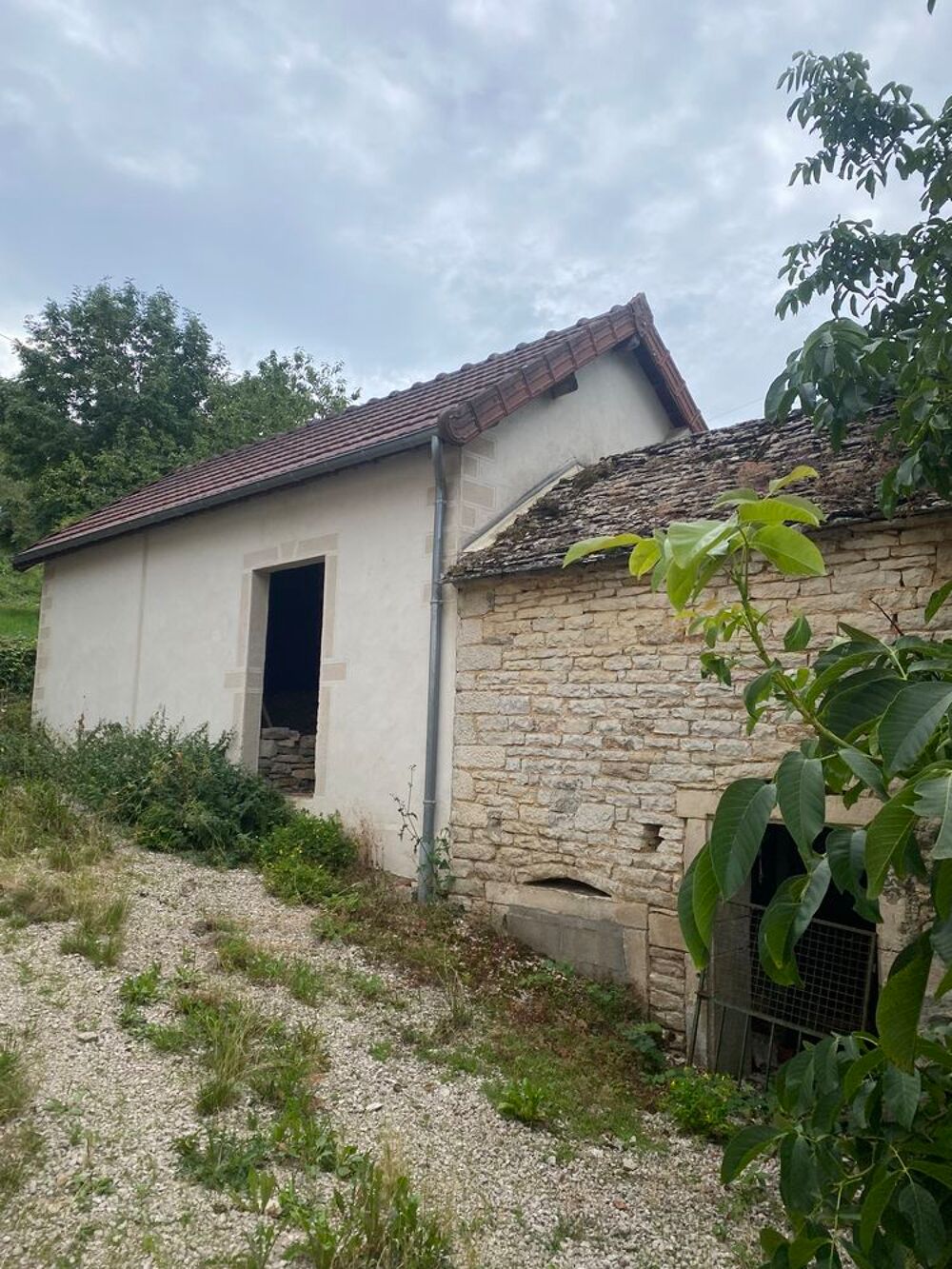 Vente Parking/Garage garage fermé de 41 m² situé a Grenant les Sombernon Grenant-lès-sombernon
