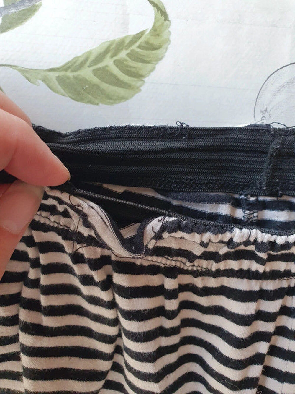 bas de pyjama en l'&eacute;tat 
taille 36
Vêtements