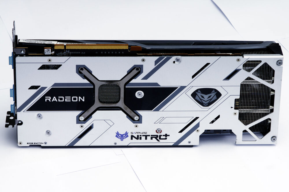 Carte graphique Radeon Spahire Nitro+ RX 6800 Matériel informatique