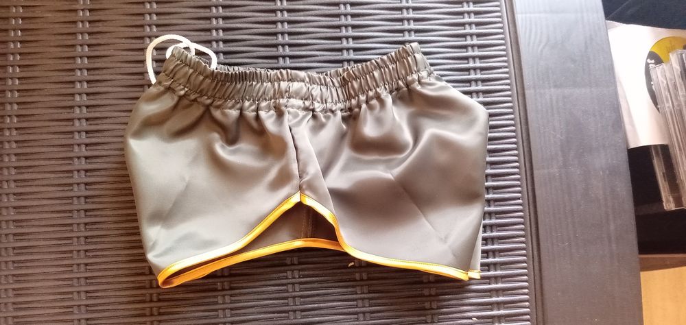 Short vintage Nylon Polyamide Bronze/Or 3 Sizes S M L/XL Vêtements