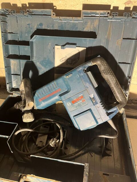 Marteau piquer bosh professionnels 400 Flumet (73)