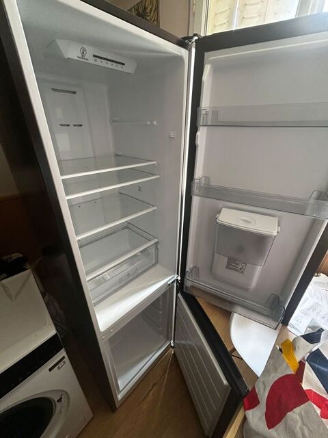 Frigo +  Lave linge VALBERG Orléans (45)