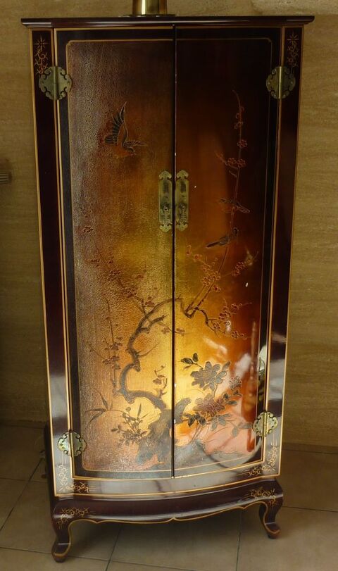 Meuble armoire de rangement ou HI-fi de style chinois 150 La Chapelle-Launay (44)