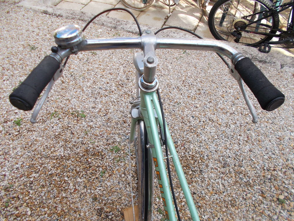 velo peugeot 1970/80 vintage d'origine tres beau velo Vélos