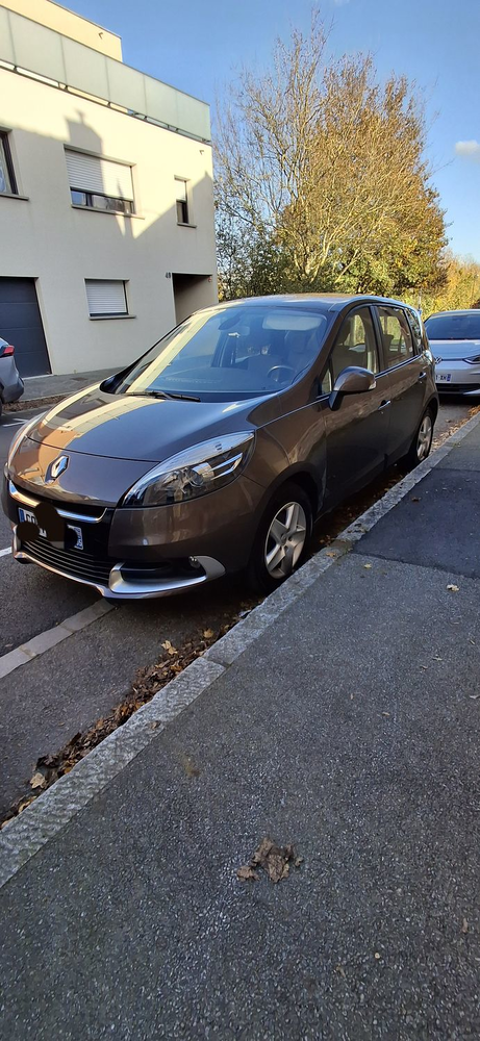 Renault grand scenic iii Grand Scénic dCi 110 FAP eco2 Exp
