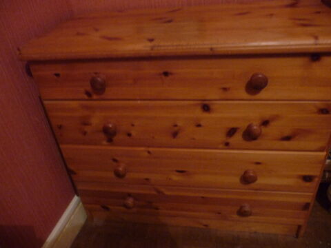 COMMODE EN PIN MASSIF~OCCASION 100 Grigny (91)