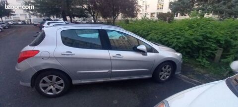 Peugeot 308 1.6 HDi 110ch FAP BLUE LION Confort Pack
