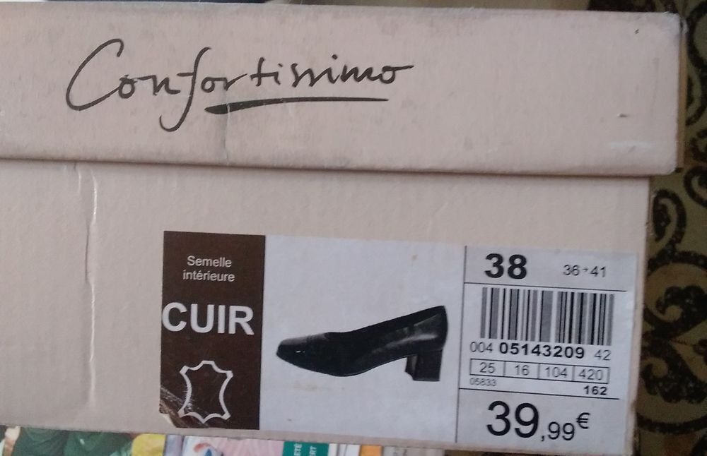 Chaussures en cuir. T38 Chaussures