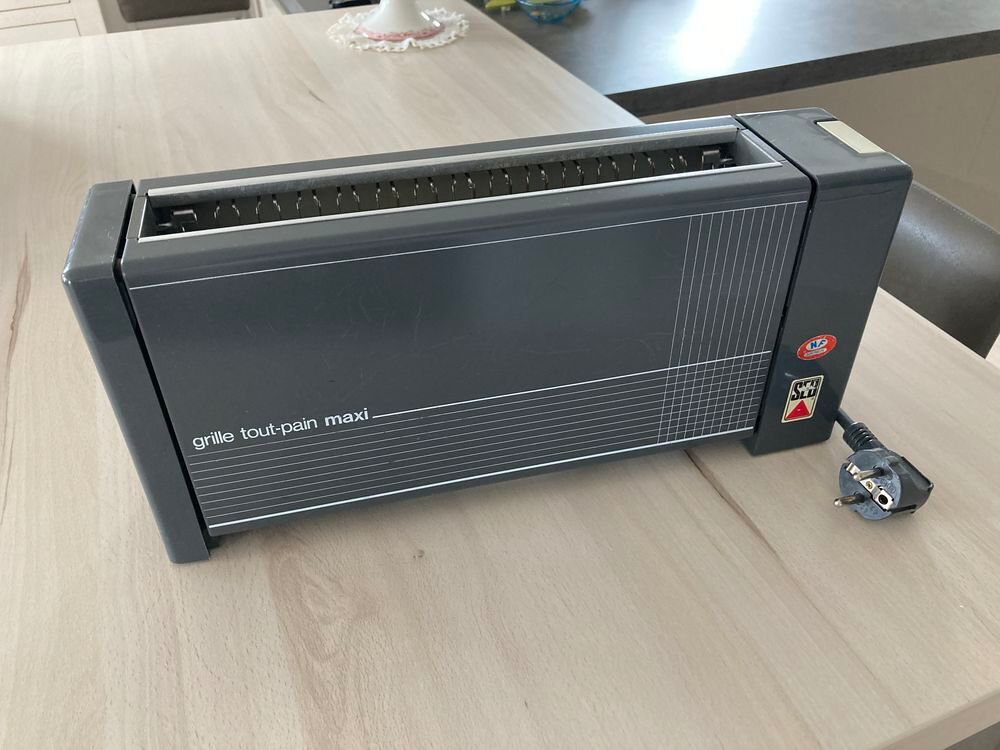 Grill Pain Electroménager