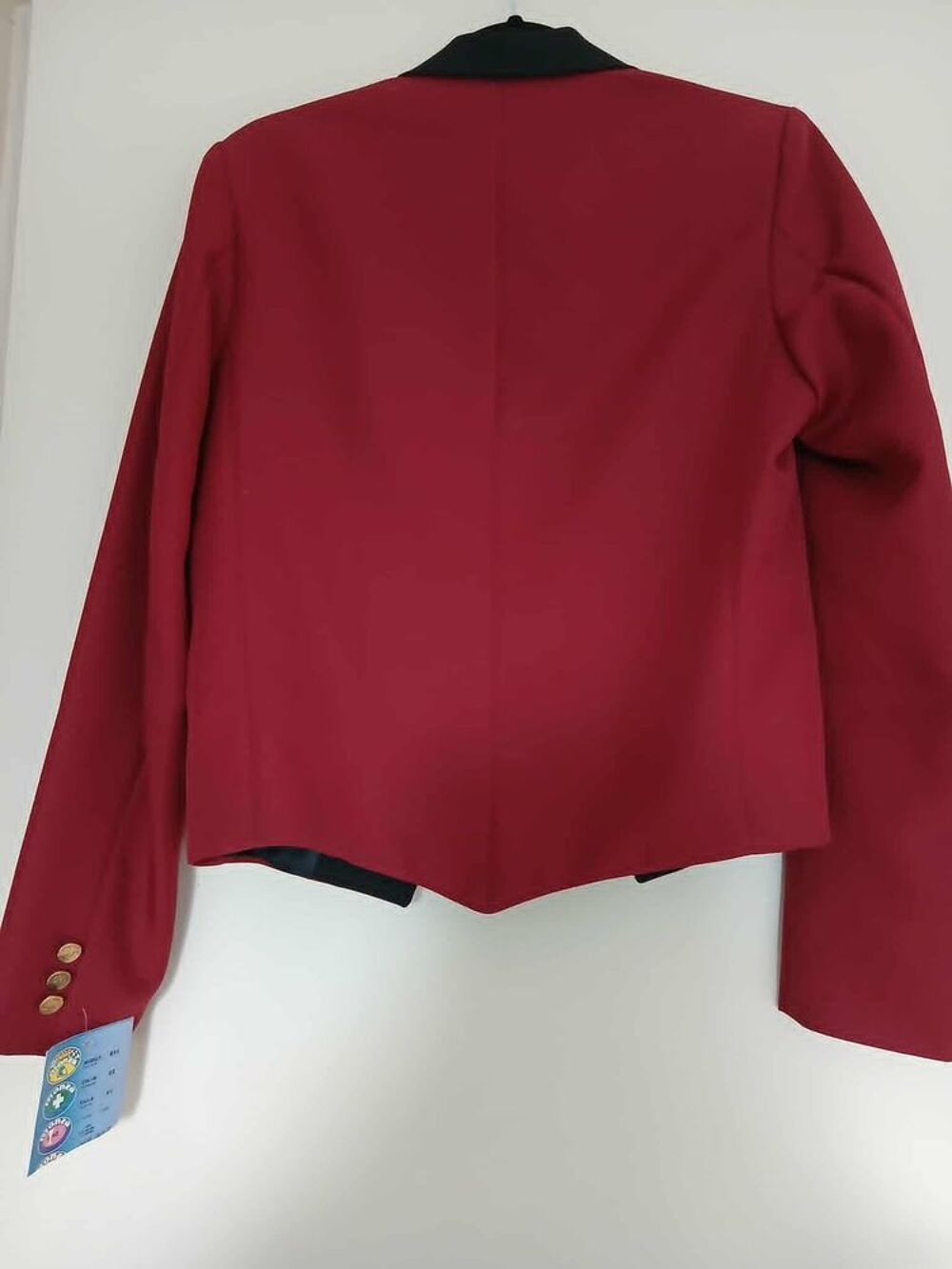  Veste spencer taille 46 neuve rouge col satin noir N&deg;1421 Vêtements