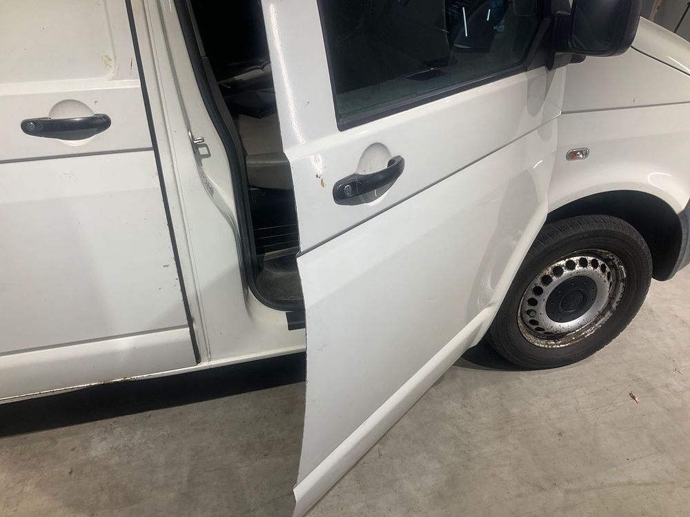 Divers Volkswagen T5 Transporter 2.5 TDI LONG 2009 occasion 44320 Saint-P&egrave;re-en-Retz