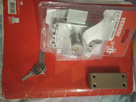 Verrou a double cylindre neuf .. 18 Toulon (83)