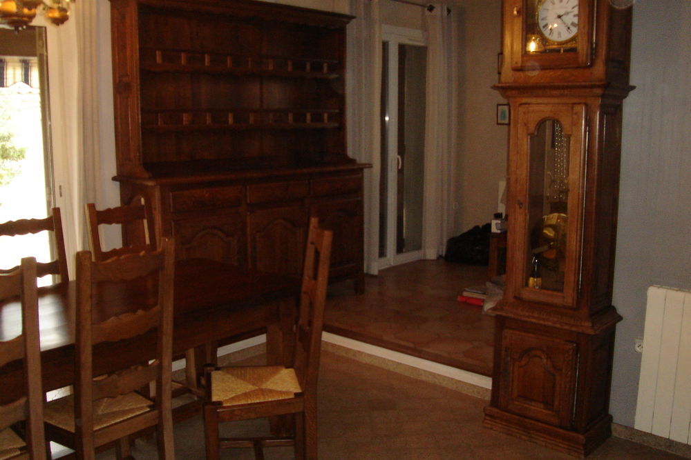 salle &agrave; manger compl&egrave;te en ch&ecirc;ne Meubles