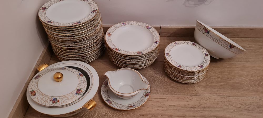 Service de table des ann&eacute;es 60 Cuisine