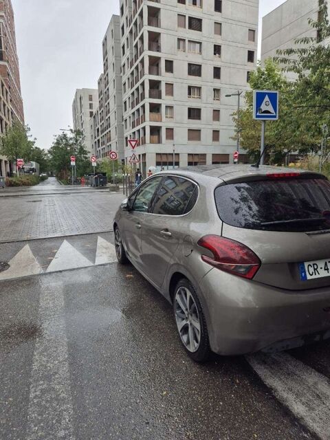 Peugeot 208 1.6 BlueHDi 75ch BVM5 Access 2013 occasion Fontaine 90150