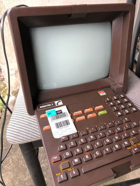 Minitel ann�e 1980 35 Decazeville (12)