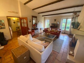  Villa à vendre 6 pièces 160 m²
