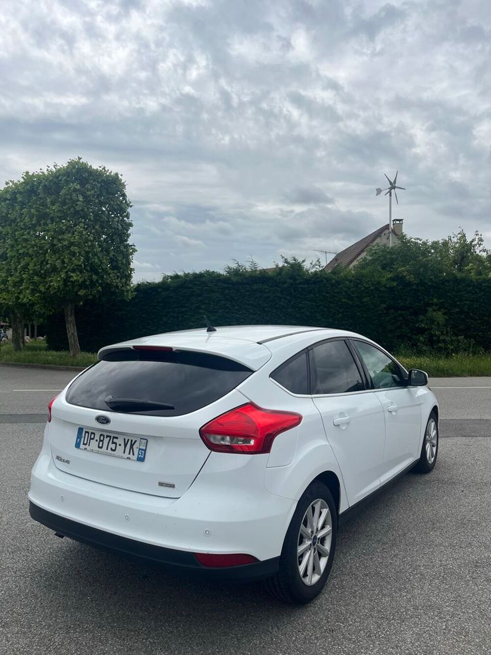 Focus 1.0 EcoBoost 125 S&S Titanium 2015 occasion 78270 Bonni&egrave;res-sur-Seine