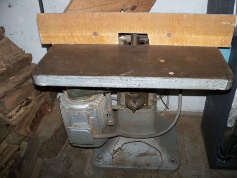 Toupie bois 830 Bers�e (59)