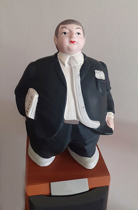 Figurine décorative 'Homme d'Affaire Fat' 6 Avignon (84)