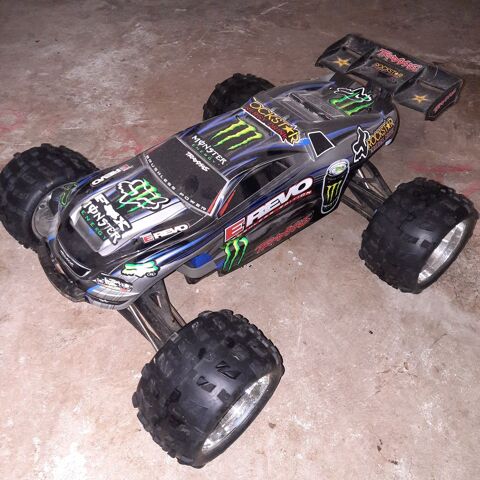 Traxxas E-revo + Losi Mini Eight 450 Villers-sous-Saint-Leu (60)