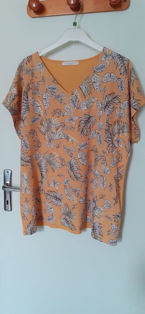 Top femme taille 42-44 9 Grisolles (82)